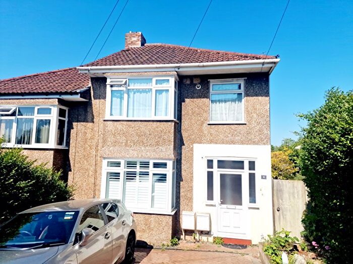 1 Bedroom Flat To Rent In Elmcroft Crescent, Horfield, Bristol, BS7