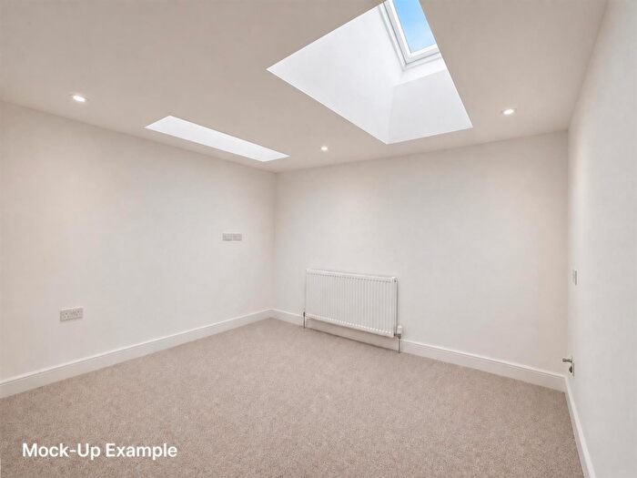 2 Bedroom Apartment To Rent In Tan Y Graig, Bangor, LL57