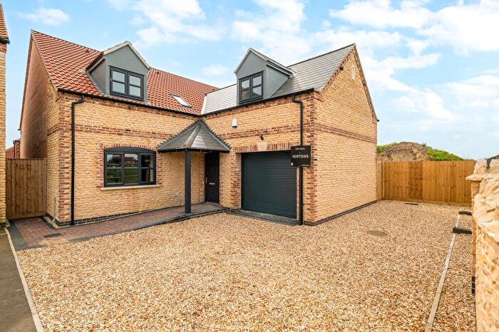 5 Bedroom Detached Bungalow For Sale In Cleveland Avenue, North Hykeham, LN6