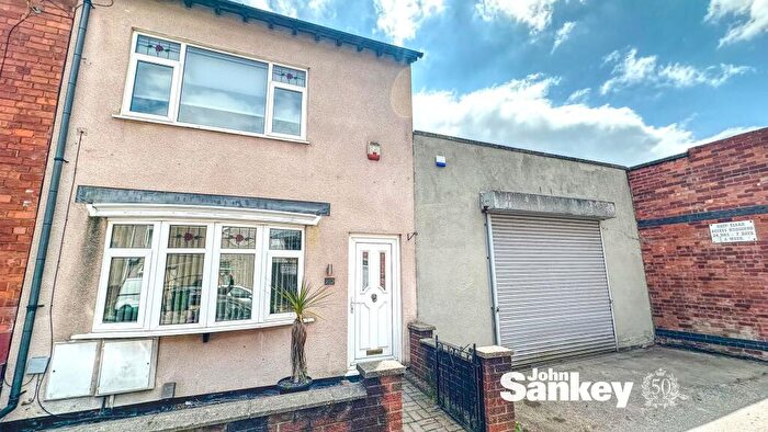 2 Bedroom Semi-Detached House For Sale In Dallas Street, Mansfield, NG18