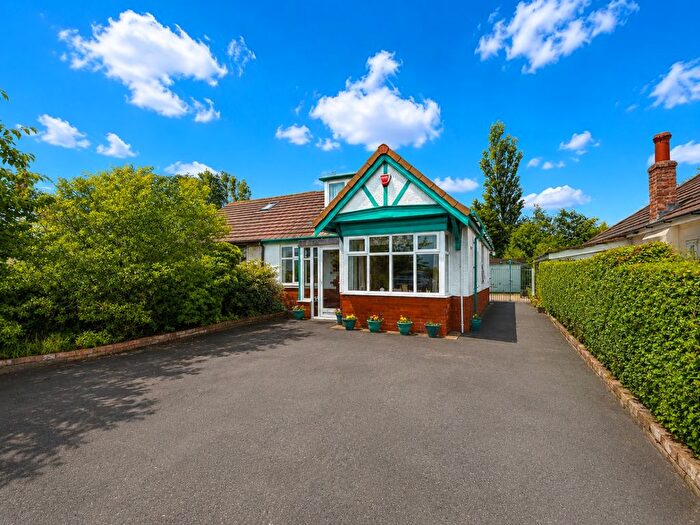 3 Bedroom Semi-Detached Bungalow For Sale In Southport Road, Scarisbrick, Southport, Lancashire, PR8