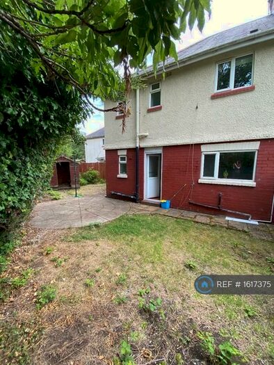 4 Bedroom Semi-Detached House To Rent In Pennard Place, Cardiff, CF14