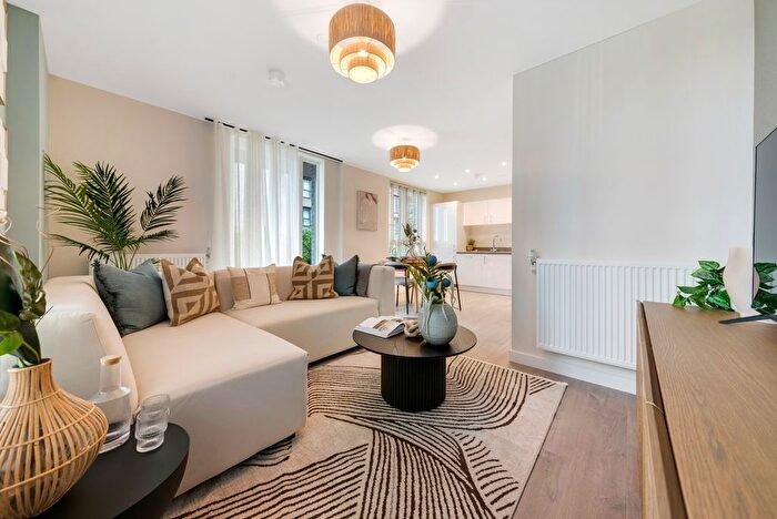 1 Bedroom Flat For Sale In Harrow View, Harrow, HA1