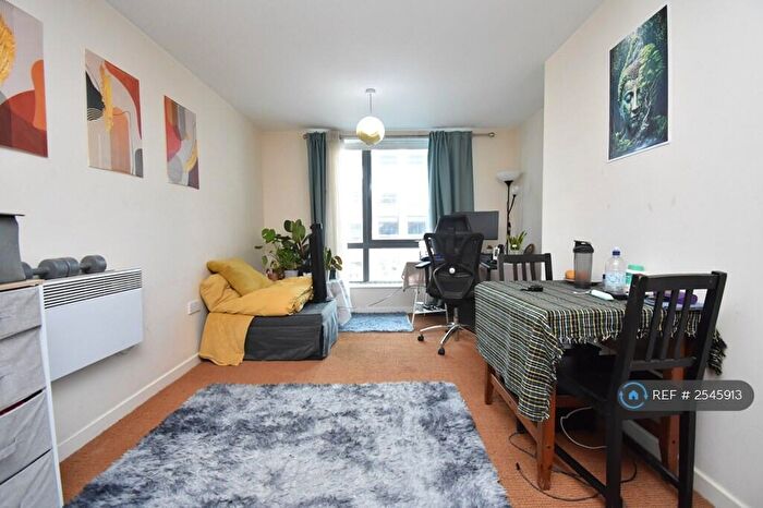 1 Bedroom Flat To Rent In The Lock Building, London, E15