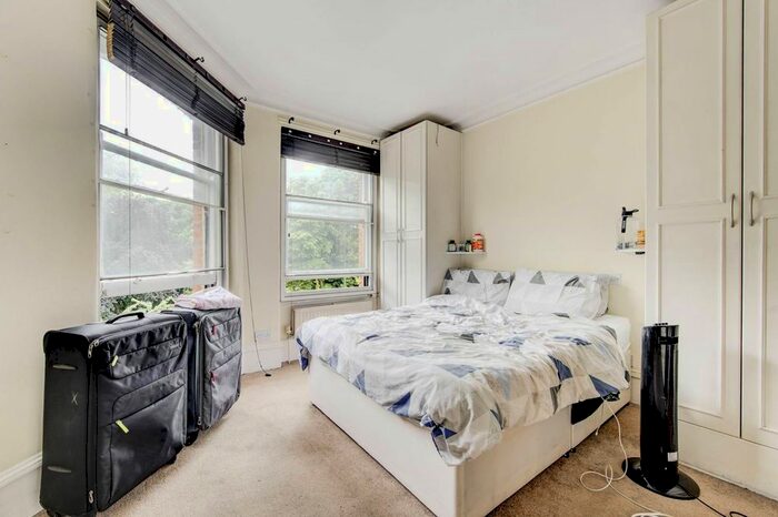 2 Bedroom Flat To Rent In Lillie Road, Fulham, London, SW6