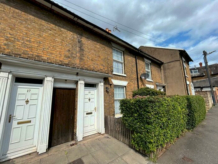 2 Bedroom Terraced House To Rent In Wheeler Street, Maidstone, ME14