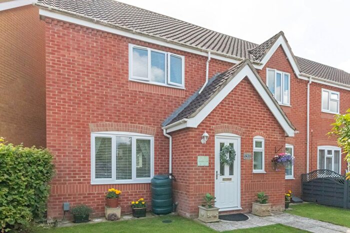 3 Bedroom End Of Terrace House To Rent In Ramerick Gardens, Arlesey, SG15