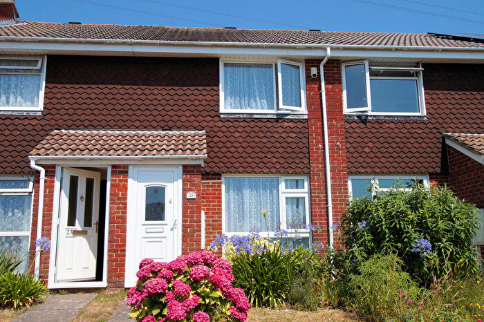 2 Bedroom Terraced House For Sale In Waltham Close, Portchester, PO16
