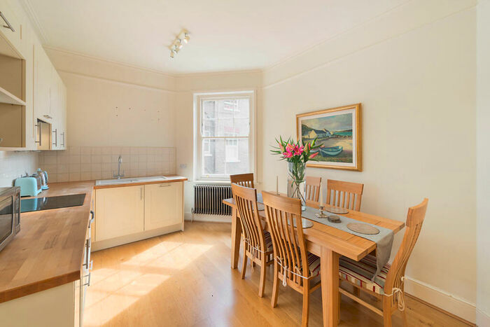 1 Bedroom Flat To Rent In Prince Of Wales Drive, SW11