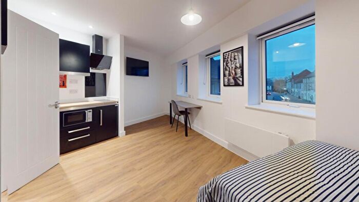 1 Bedroom House To Rent In Lemyngton Street, Loughborough, LE11