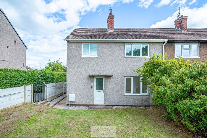 3 Bedroom Semi-Detached House For Sale In Ivanhoe Road, Thurcroft, Rotherham, S66