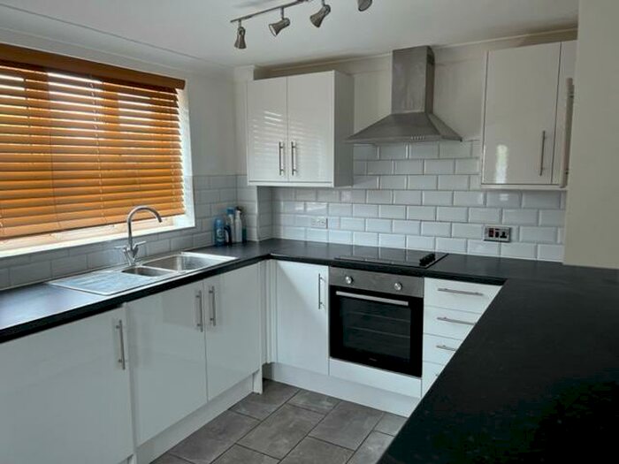 2 Bedroom House To Rent In Thistle Close, Thetford, IP24