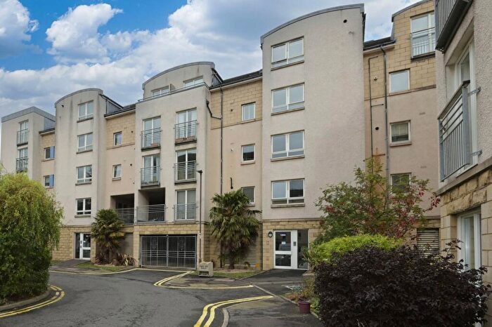 2 Bedroom Flat For Sale In A/ Crewe Road North, Crewe, Edinburgh, EH5