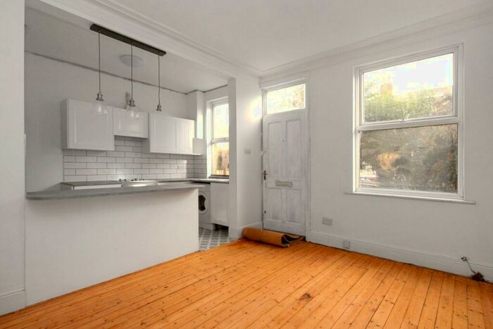 2 Bedroom Terraced House To Rent In Sowood Street, Leeds, LS4