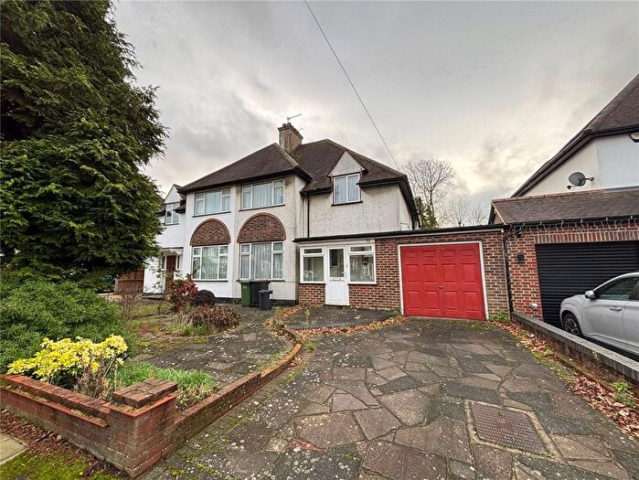 3 Bedroom Semi Detached House For Sale In Kingsway, Petts Wood, Kent, BR5