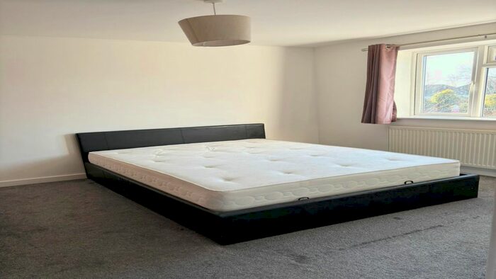 1 Bedroom Flat To Rent In Wentworth Way, South Croydon, CR2