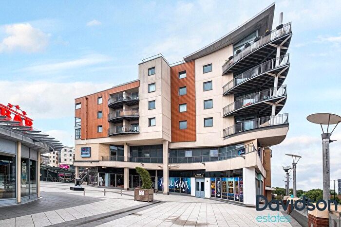 2 Bedroom Apartment To Rent In Red Apartments, Broadway Plaza, Edgbaston, Birmingham, B16