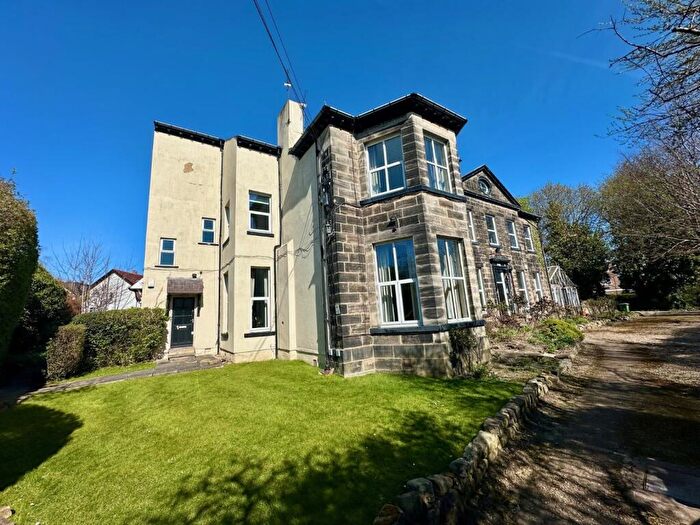 3 Bedroom Flat To Rent In Allerton Lodge Flats, Falkland Mount, Leeds, West Yorkshire, LS17