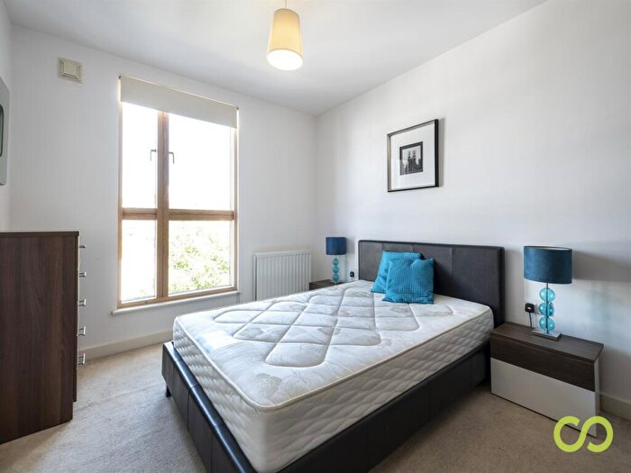 2 Bedroom Flat To Rent In Compton House, Sussex Way, Holloway, N7