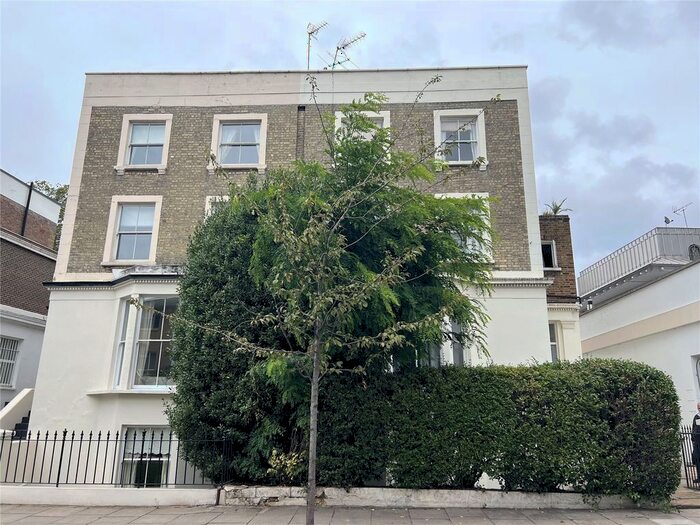 3 Bedroom Flat To Rent In Warwick Gardens, London, W14