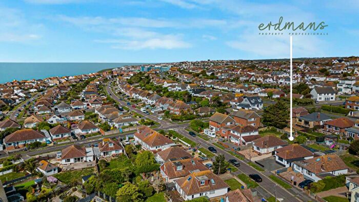 3 Bedroom Detached House For Sale In Brambletyne Avenue, Saltdean, BN2