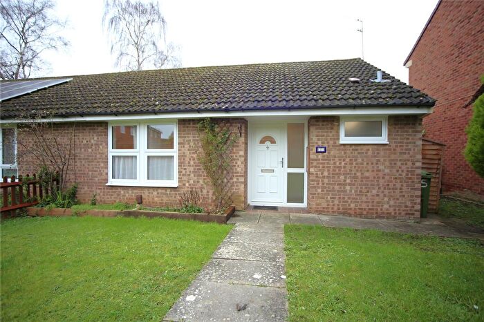 3 Bedroom Bungalow To Rent In Grasmere Road, Cheltenham, Gloucestershire, GL51