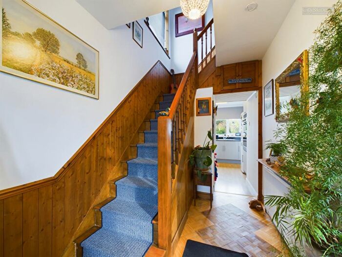 3 Bedroom Semi-Detached House For Sale In Woburn Drive, Thorney, Peterborough, PE6