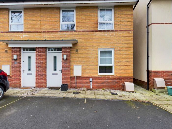 3 Bedroom Semi-Detached House To Rent In Rhodfa Bryn Rhydd, Talbot Green, Pontyclun, Rhondda Cynon Taff CF72