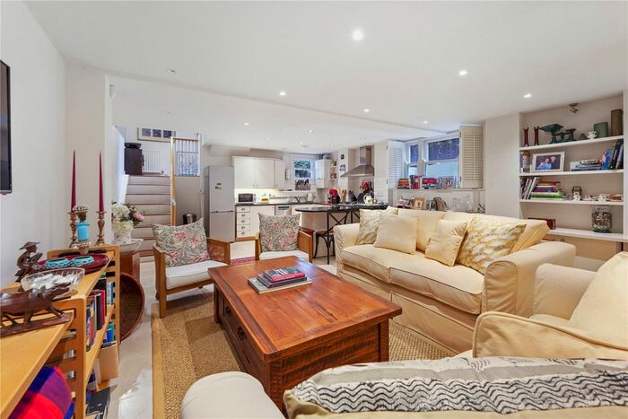 2 Bedroom Maisonette To Rent In Webb's Road, London, SW11