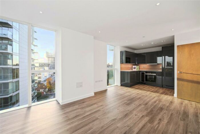 1 Bedroom Apartment To Rent In Skyline Apartments, London, N4