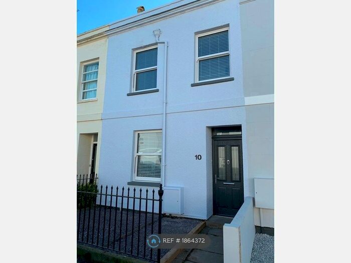 3 Bedroom Terraced House To Rent In Princes Road, Cheltenham, GL50