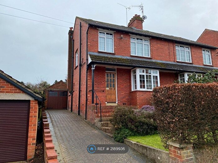 3 Bedroom Semi-Detached House To Rent In Cleardene, Dorking, RH4