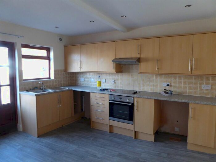 2 Bedroom Flat To Rent In King Street, Ramsgate, CT11