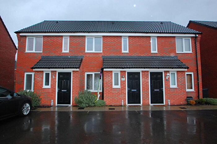 2 Bedroom House To Rent In Upton Drive, Stretton, DE14