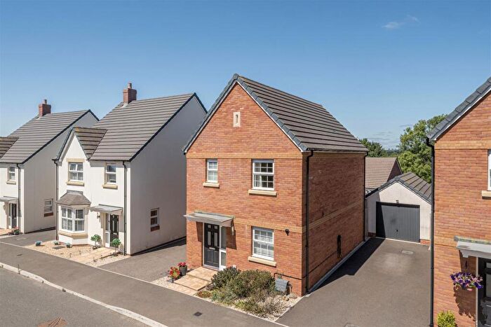 3 Bedroom Detached House For Sale In Meadow Acre Road, Gittisham, Honiton, EX14