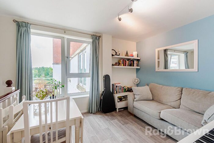 1 Bedroom Flat For Sale In Jim Driscoll Way, Cardiff, CF11