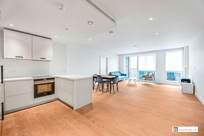 2 Bedroom Flat To Rent In Dorset House, Mount Pleasant, London, WC1X