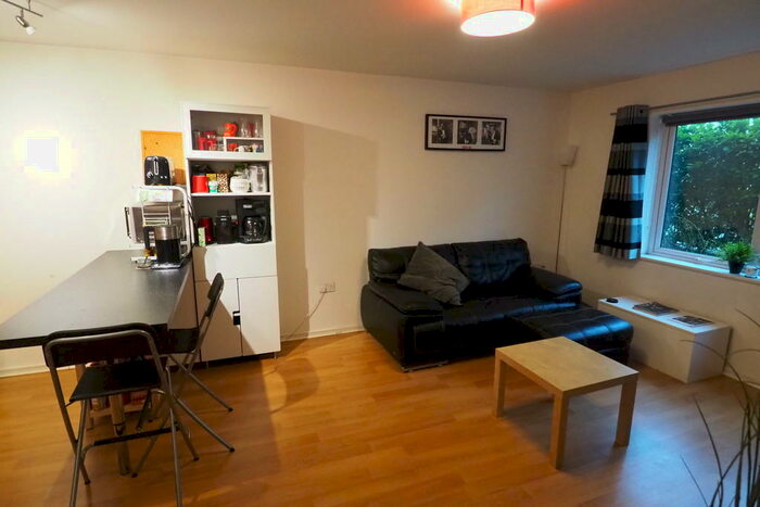 2 Bedroom Apartment To Rent In The Boulevard, West Didsbury, M20