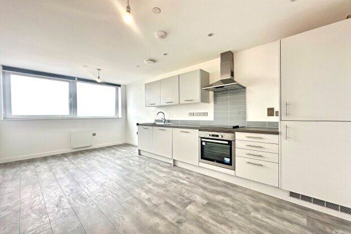 1 Bedroom Flat To Rent In Coventry Road, Birmingham, B25