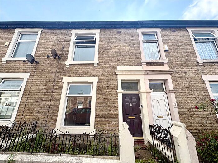 3 Bedroom Terraced House To Rent In Olive Lane, Darwen, Lancashire, BB3