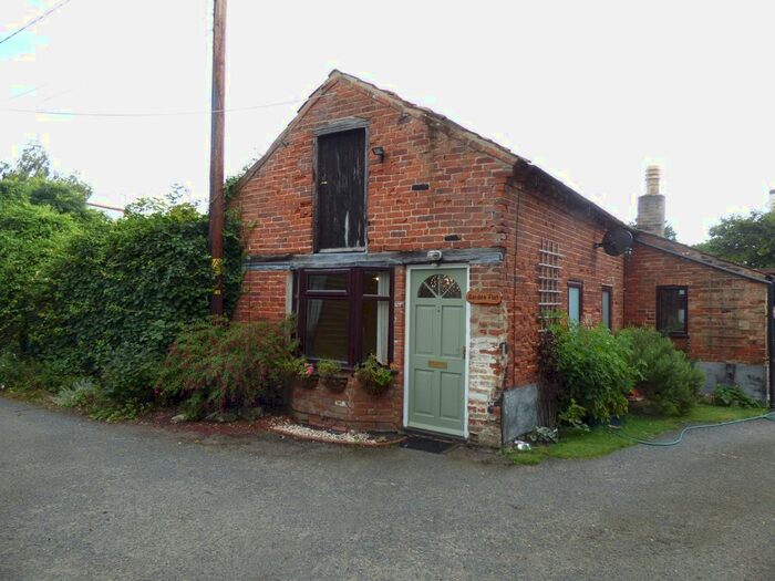 1 Bedroom Flat To Rent In Grove Road, Beccles, Suffolk, NR34