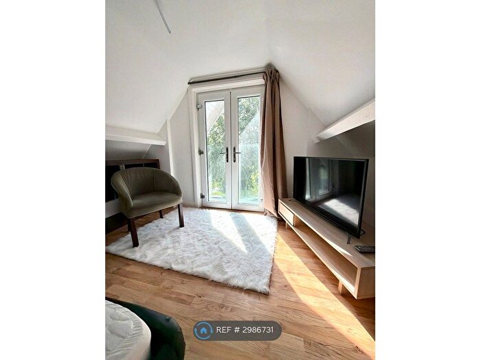 Studio To Rent In Pearson Park Apartments, Hull, HU5