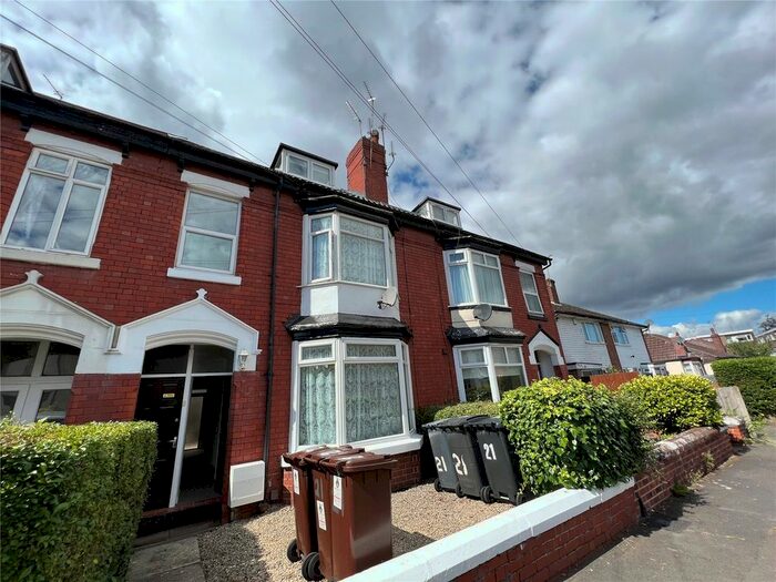 1 Bedroom Studio To Rent In Balfour Crescent, Wolverhampton, West Midlands, WV6