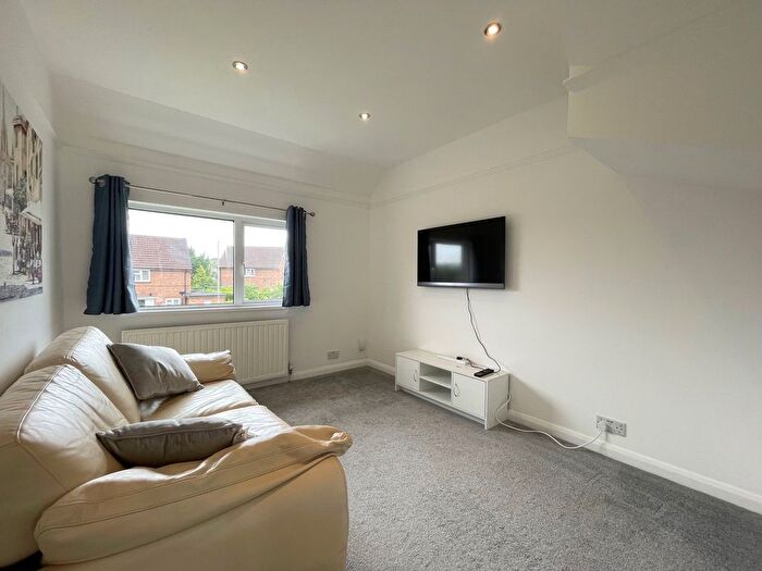 2 Bedroom Flat To Rent In Hawkhurst Road, Brighton, BN1