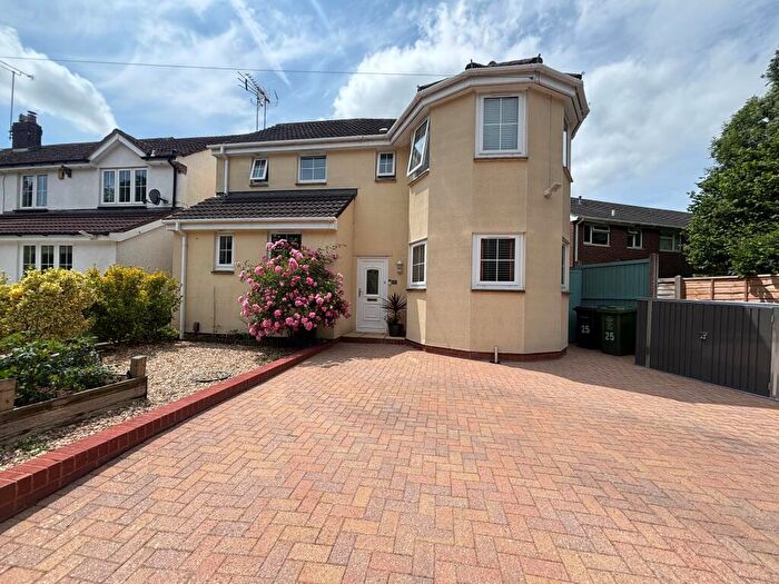 3 Bedroom House To Rent In Vaughan Road, Heavitree, EX1