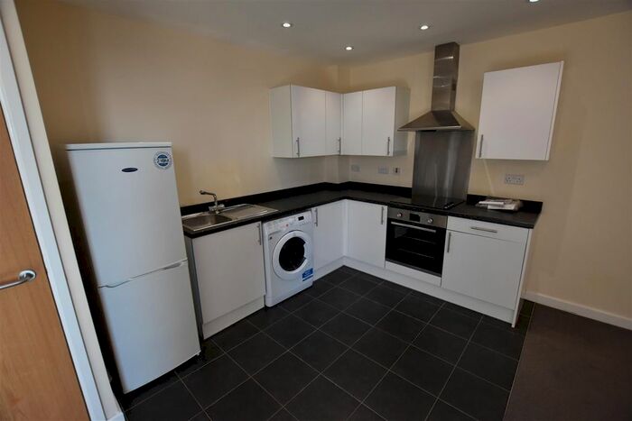 2 Bedroom Flat To Rent In St. Georges Retail Park, St. Georges Way, Leicester, LE1