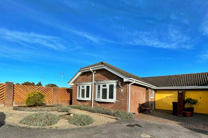 2 Bedroom Bungalow To Rent In Wareham, BH20