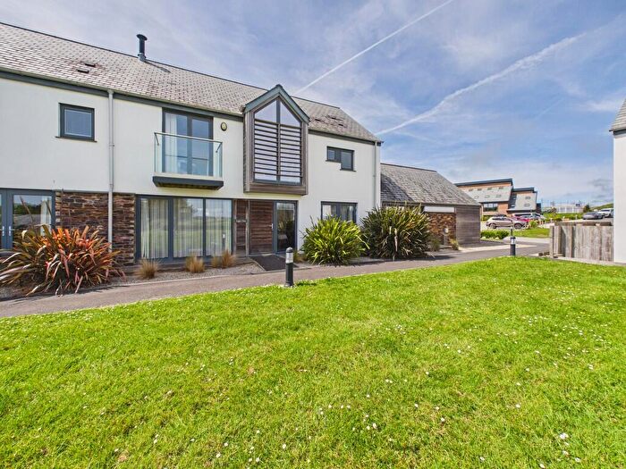 3 Bedroom Semi-Detached House For Sale In Whalesborough, Marhamchurch, EX23