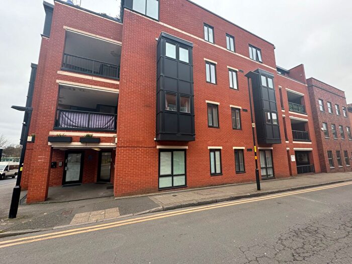 2 Bedroom Flat To Rent In Edward Street, Birmingham, B1