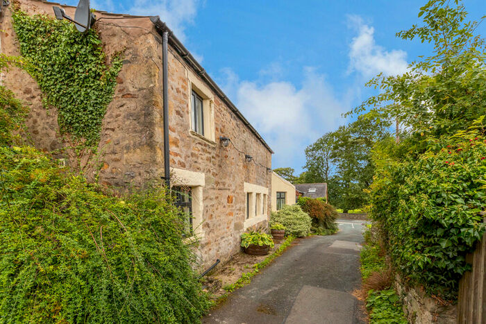 2 Bedroom Cottage To Rent In Friendly Cottage, Over Kellet, Carnforth, Lancashire, LA6